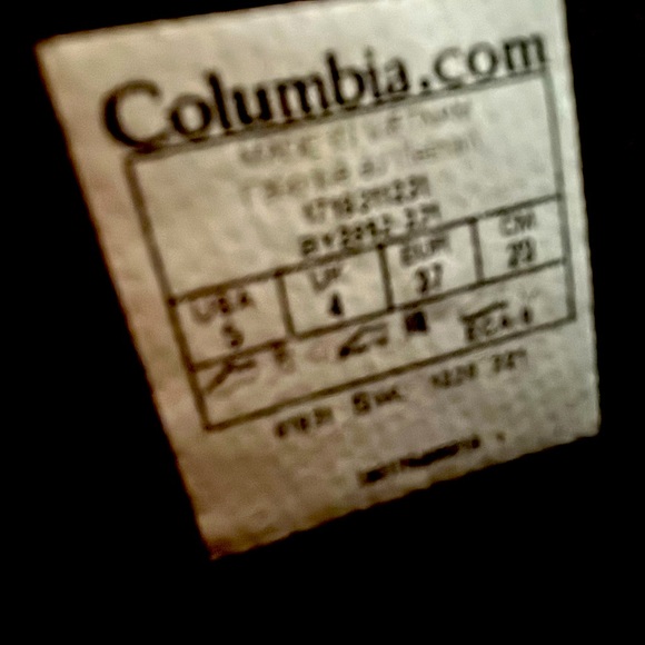 Columbia Omni Grip Hiking Boot size 5 Boys - Like New - Picture 6 of 6